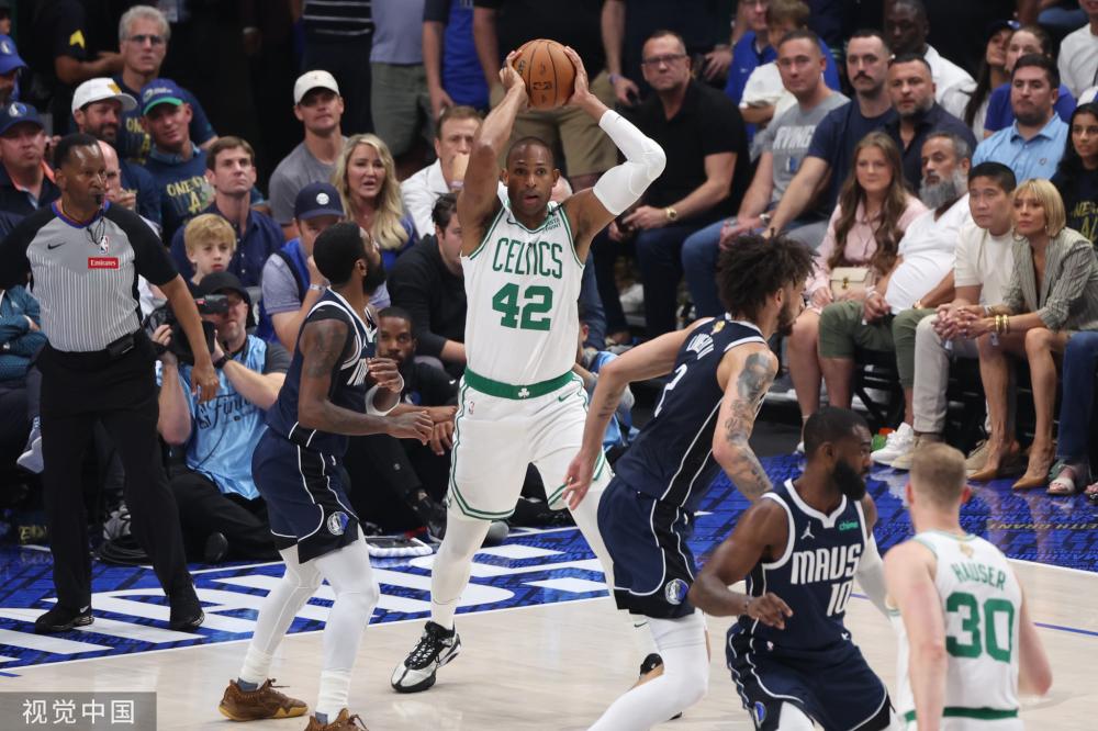 更是在补防 更是在补防