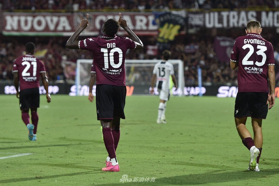 东男篮的争 东男篮的争